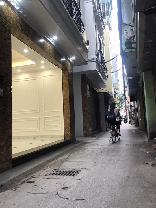 Bán nhà Trung Tâm Thanh Xuân Thang máy - Ô Tô đỗ cửa, Kinh Doanh cực tốt