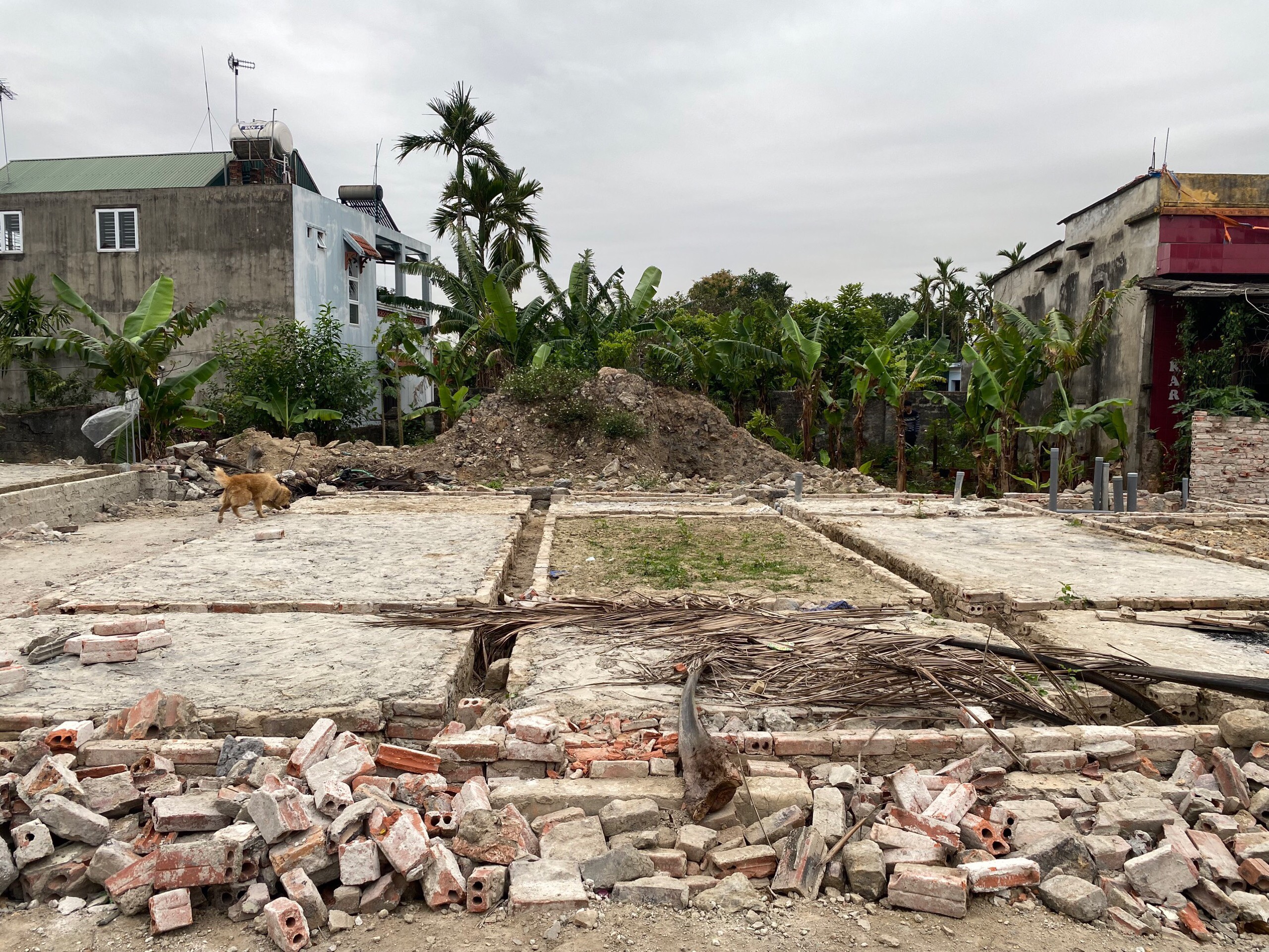 + CHÍNH CHỦ BÁN GẤP 2 LÔ ĐẤT VÀ NHÀ 3 TẦNG PHƯỜNG NAM KHÊ, TP UÔNG BÍ, QUẢNG NINH - LH: 0903431164