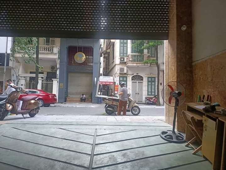 CẦN BÁN TÒA BUILDING 100 TỶ MẶT PHỐ TRUNG TÂM HAI BÀ TRƯNG - XỊN - SẦM UẤT – LIÊN HỆ 0962948786