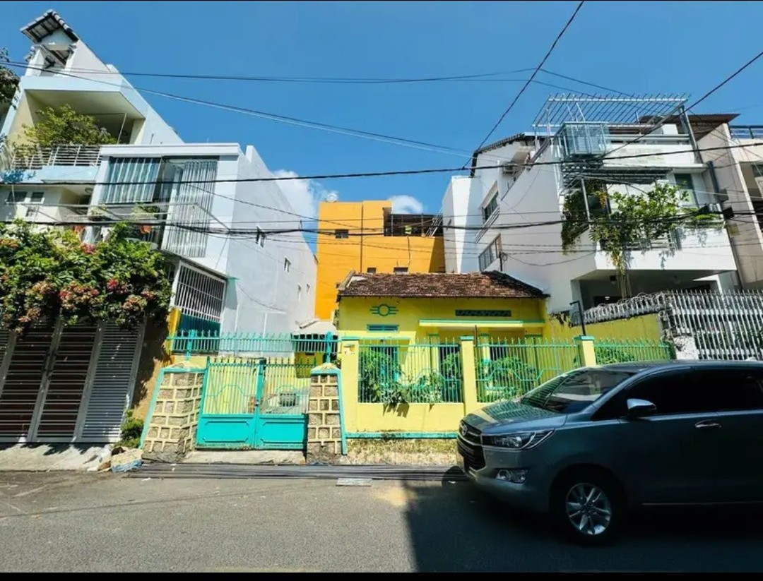 Bán gấp lô đất khu bàn cờ Nha Trang giá ngộp có sổ đỏ, chỉ 83tr/m2 chốt giá cực tốt