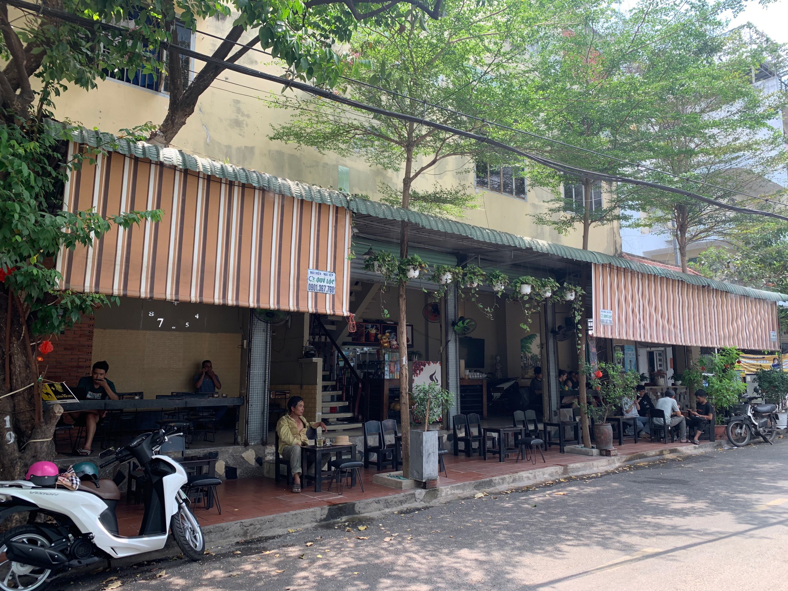 Q. GÒ VẤP ! QUÁN ĐẸP CAFE GÓC 2 MT ( 7m x 25m ) VỊ TRÍ ĐẸP, Gần MT Dương Quảng Hàm, Tel : 0973995025 ( Chính