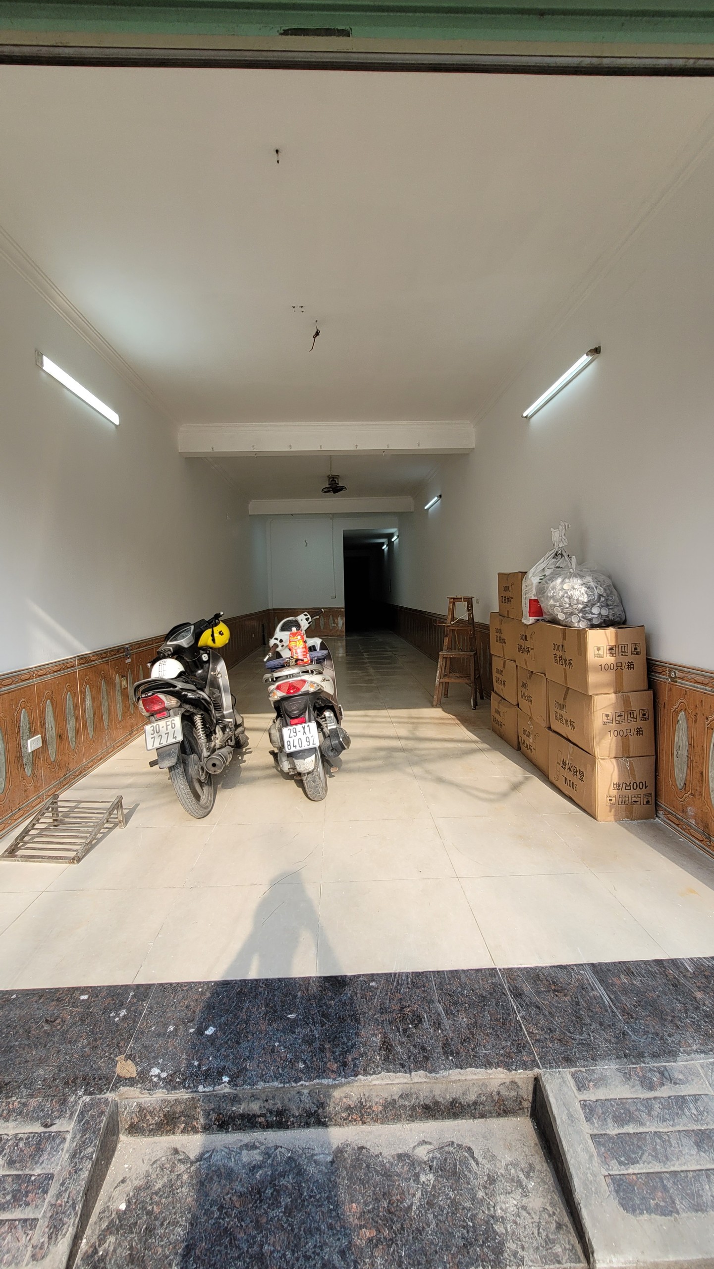 CHO THUÊ MẶT BẰNG KINH DOANH TẠI KHƯƠNG ĐÌNH, THANH XUÂN, HÀ NỘI