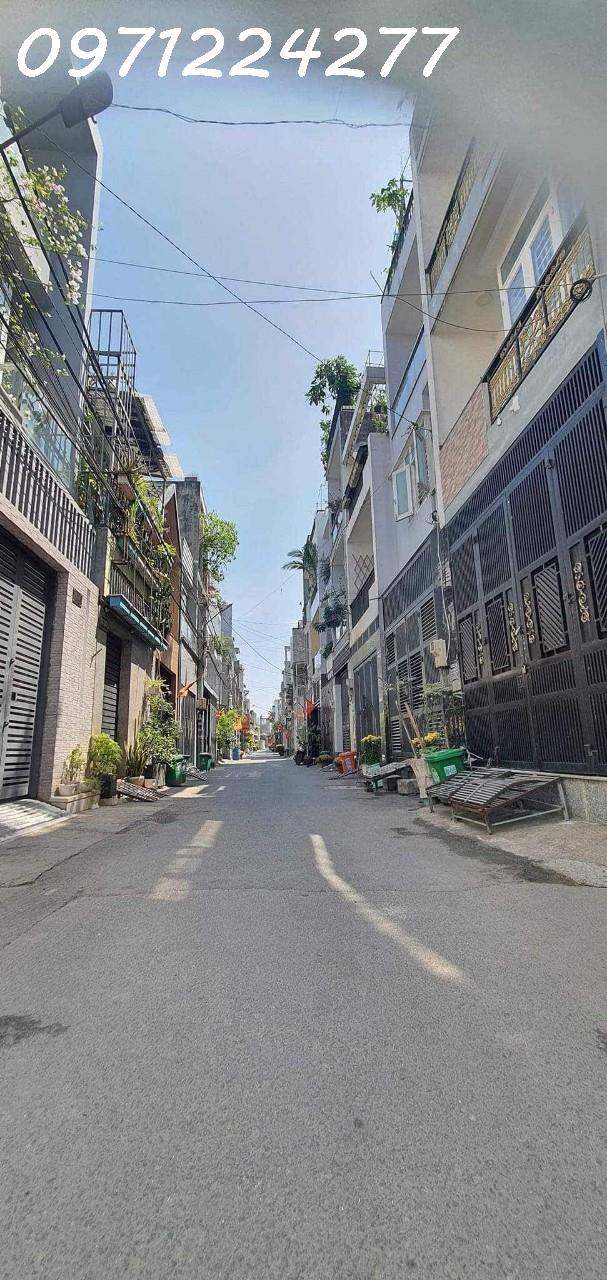 GIẢM 500TR - GIÁ MỚI CHỈ 5.4 TỶ .. KHU PHÂN LÔ VIP - LINH ĐÔNG - THỦ ĐỨC " 70M2 ( 5 X 14.5 ) 3 TẦNG BTCT - XE HƠI ĐỖ CỬA