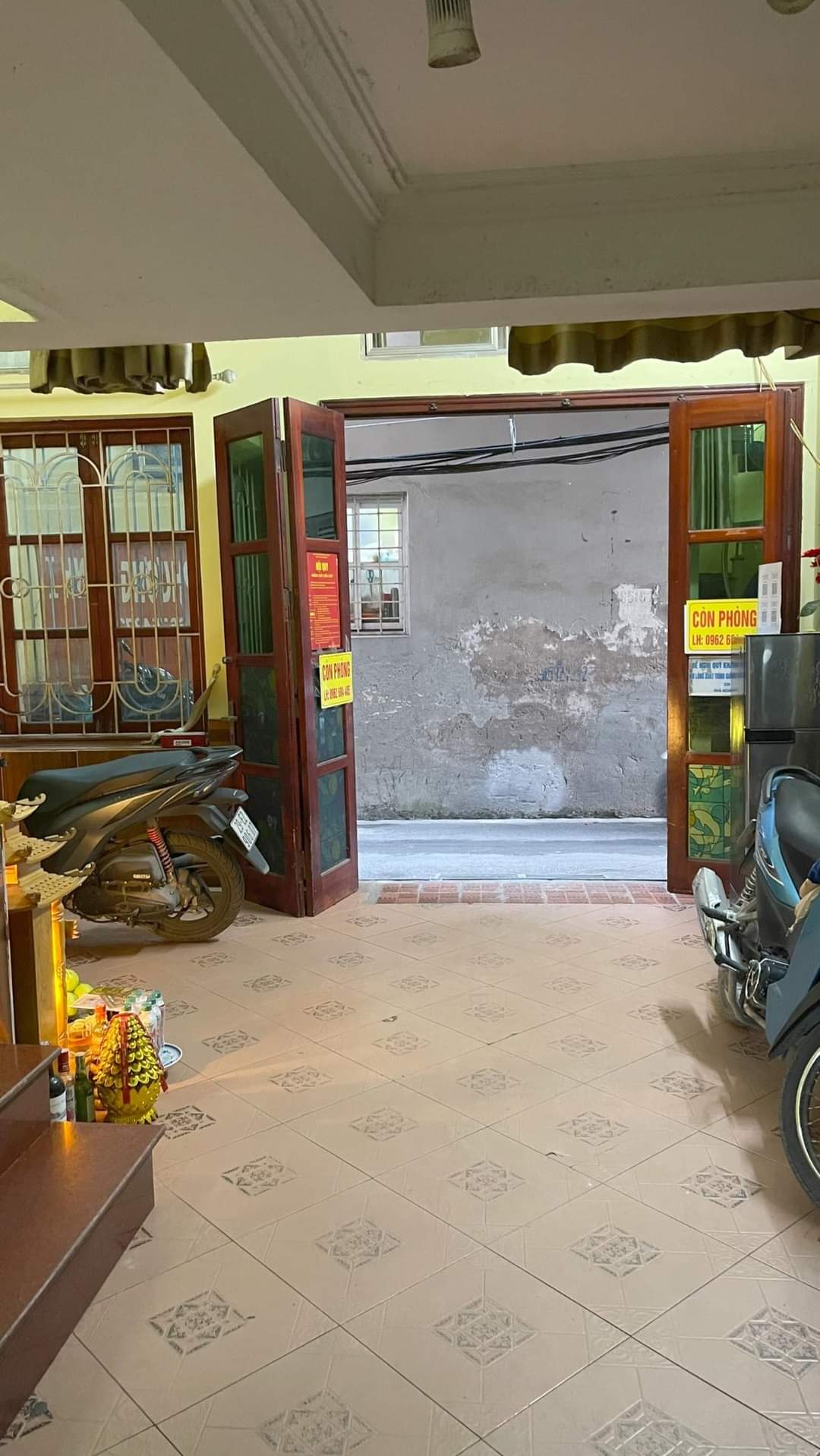 Hót..Cần Bán Căn Nhà 6 tầng Ngõ 242 Nghi Tàm, Tây Hồ, Hà Nội.