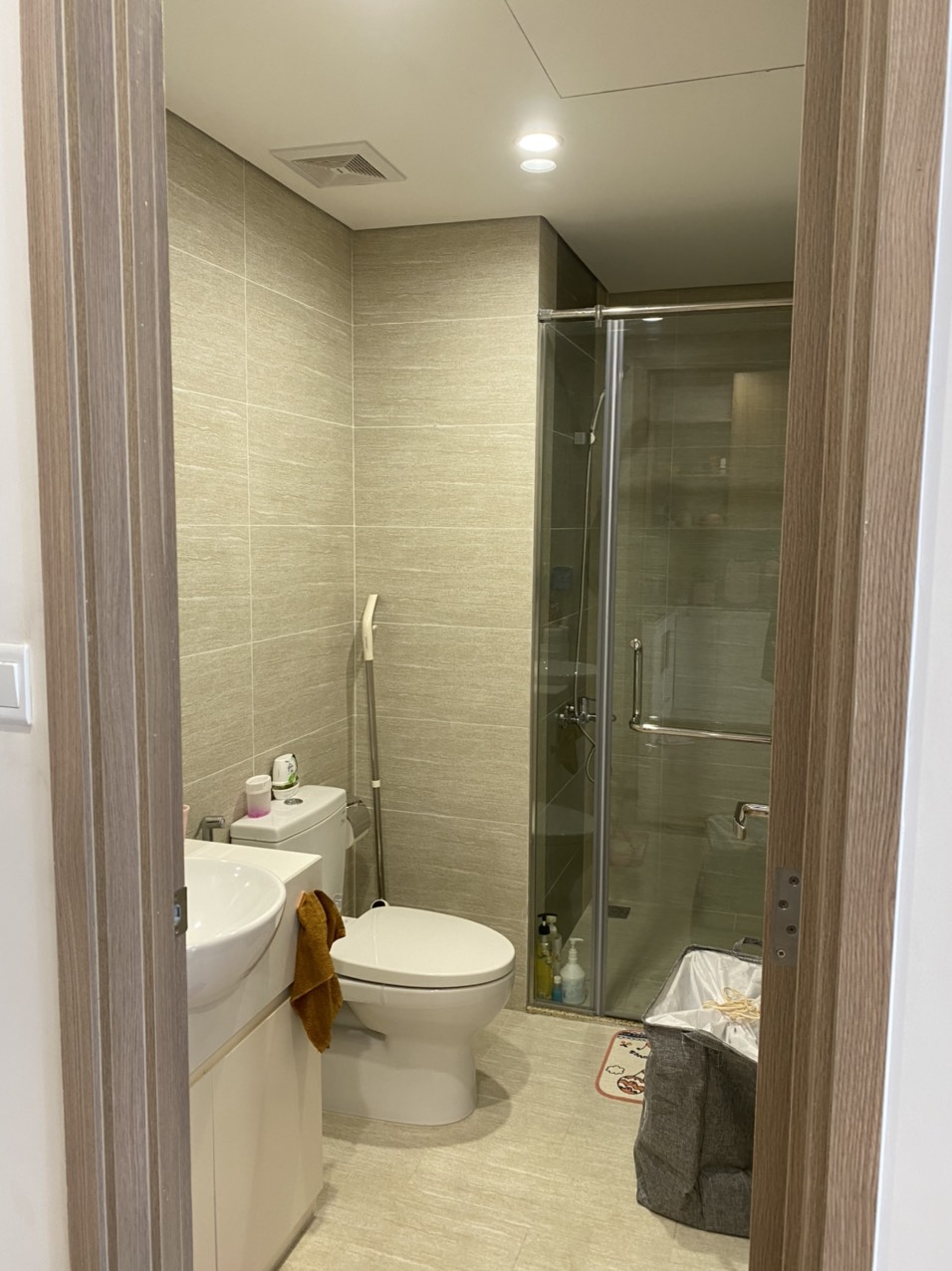 Chính chủ gửi bán căn hộ 1N+1, Full đồ, giá tốt nhất thị trường, Vinhomes Ocean Park.