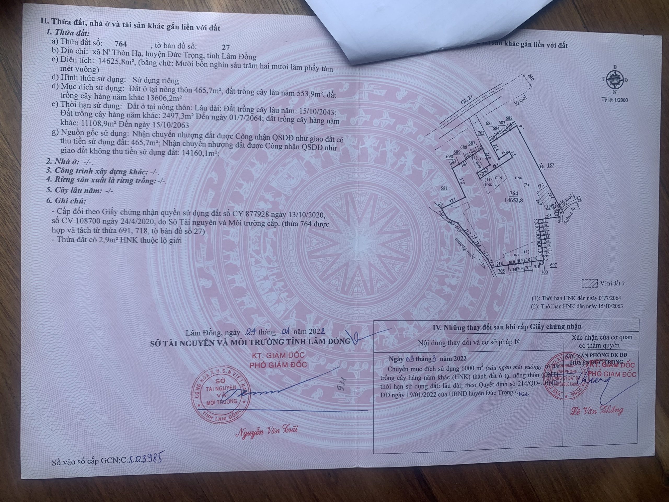 Cần bán đất quốc lộ 27 , đối diện cf thông reo . Xã Nthoha .Đức trọng . Lâm đồng