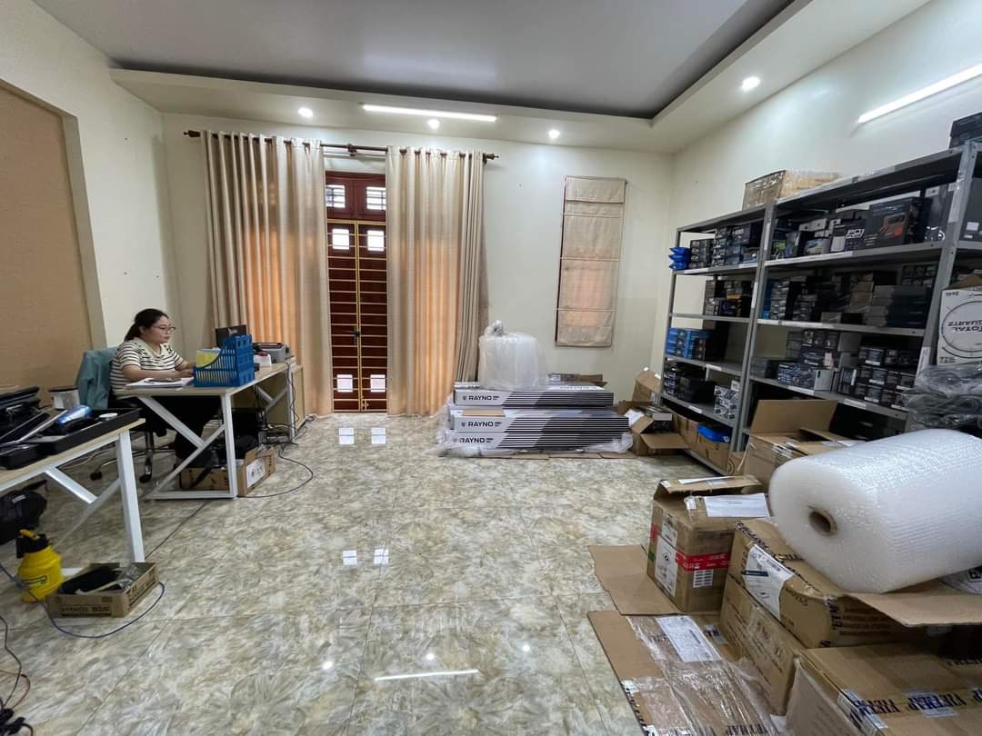 Bán nhà 4 tầng 2 mặt tiền đường Phạm Phú Thứ- Khu 97 Bạch Đằng, Hồng Bàng, Hải Phòng.