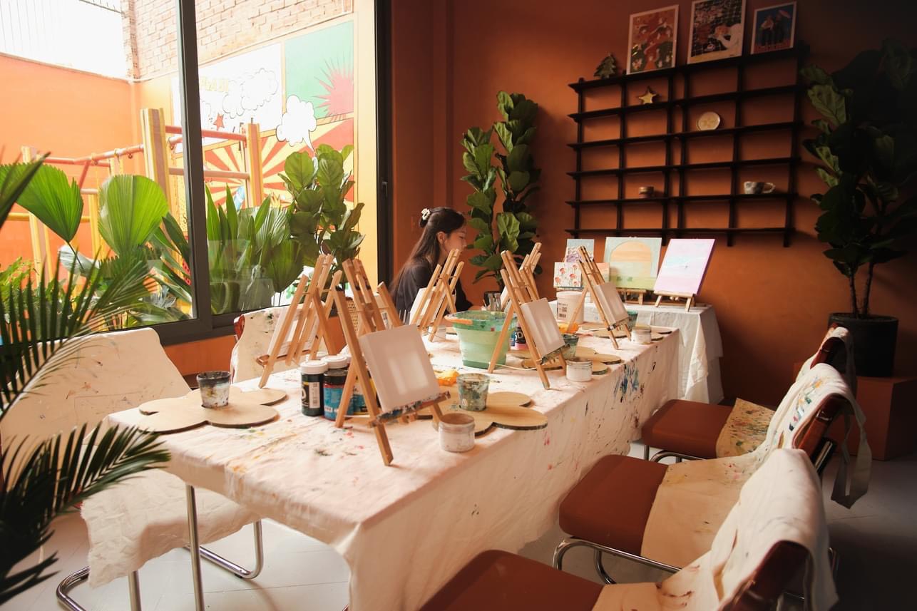 Quận 2 Khu Thảo Điền An Phú ! Sang Quán Café - Khu vui chơi trẻ em DTSD: 600m2 gồm 1 trệt 2 lầu, Tel :