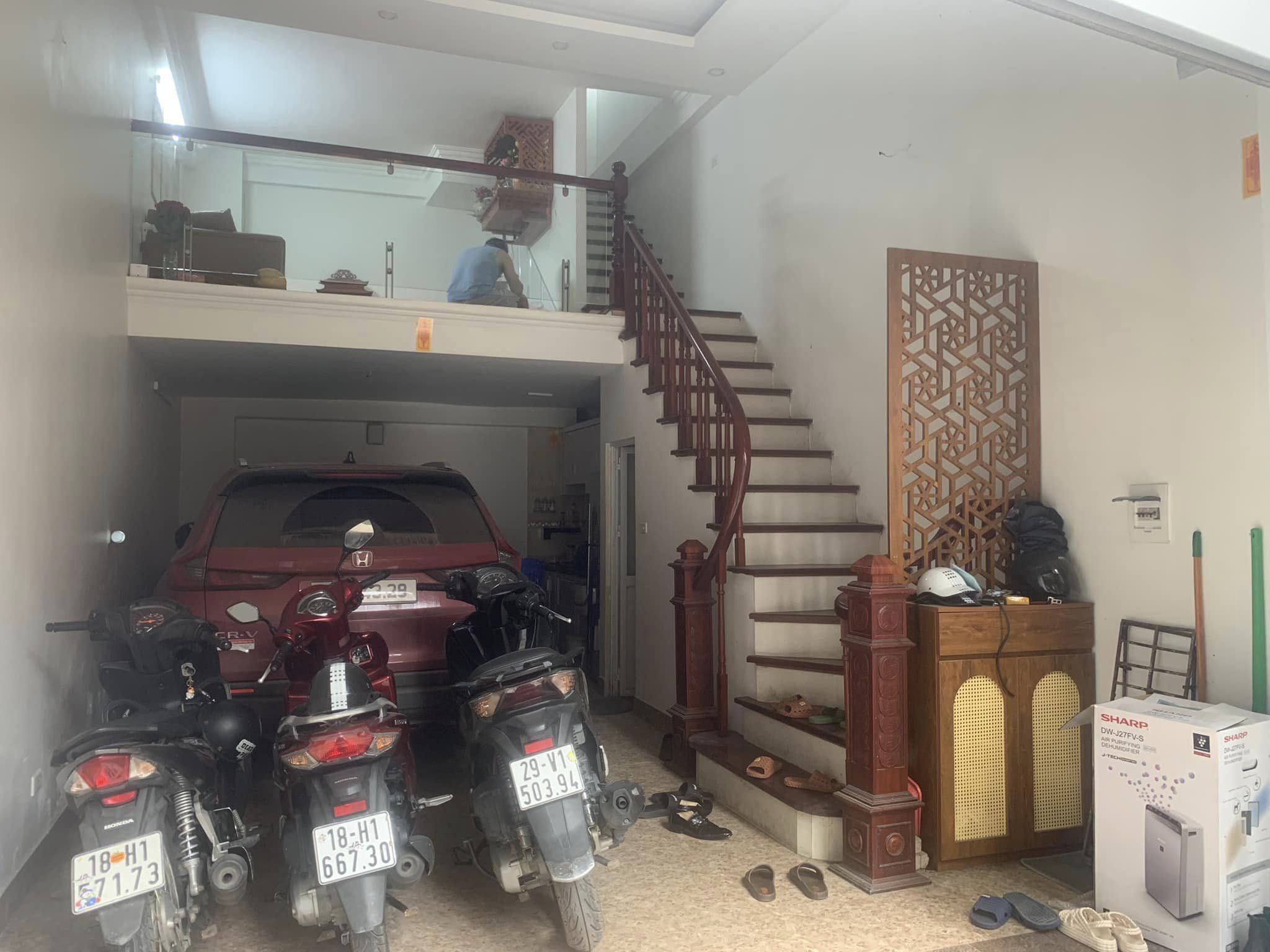 Nhà đẹp Lạc Long Quân, Tây Hồ, Gara ngõ thông 0569766799
