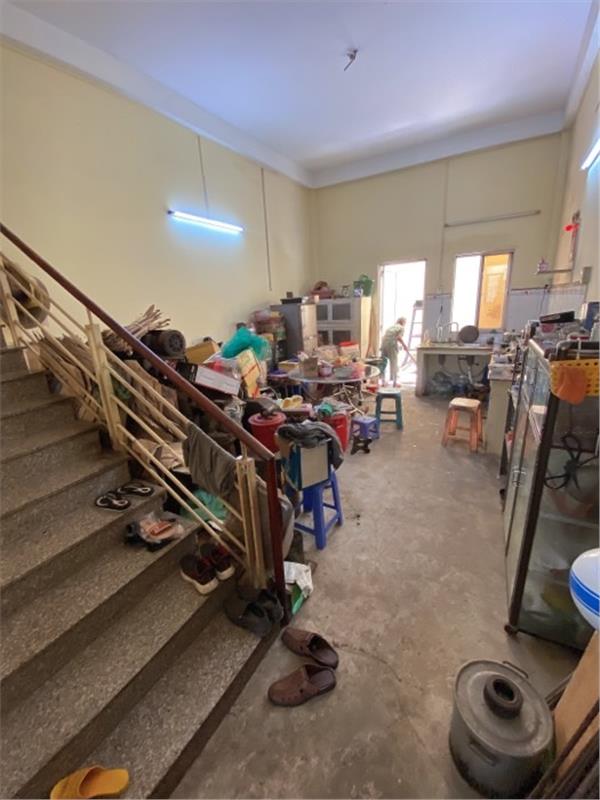 NGAY TT QUẬN 6 - P.11 - HẬU GIANG - NGANG HIẾM HƠN 6M - 4 TẦNG KIÊN CỐ. DT 85m2 x 4 tầng ( 6.5 x 13) .GIÁ 7.85 tỷ