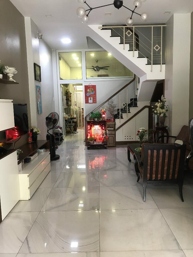 MẶT TIỀN BÀ HOM Phường 13, Quận 6 .TẶNG TOÀN BỘ NỘI THẤT.DT 55m2 x 4 tâng ( 4 x 14 ).Giá 9.5 tỷ TL