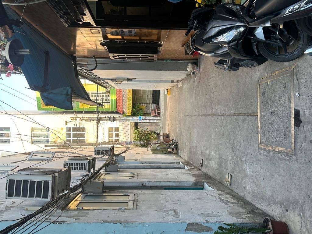 HẺM 4M ĐƯỜNG TÊN LỬA - KHU VIP NGAY AEON MAll - 2 TẦNG - CHỈ 3.8 TỶ CÒN THƯƠNG LƯỢNG . DT 41m2 x 2 tầng (6 x 8 ). NỞ HẬU