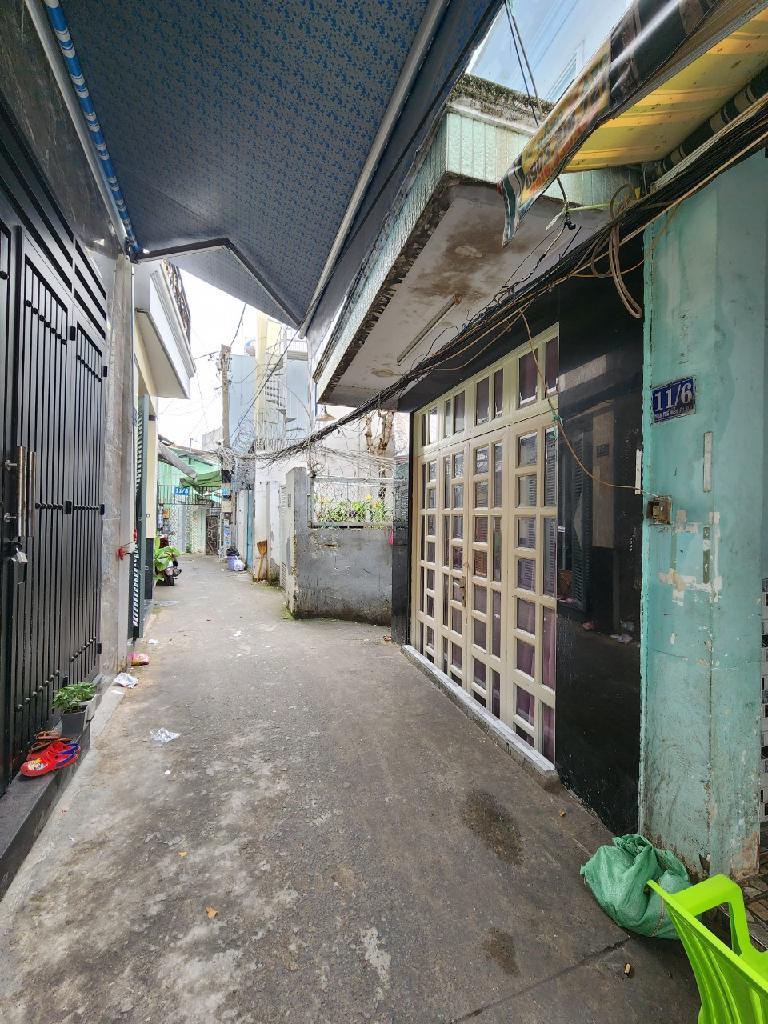 Bán Nhà Đường Phạm Thế Hiển, P.1, Quận 8.DT 68 m2 x 1 tầng (4 x 20). Giá 4.45tỷ TL