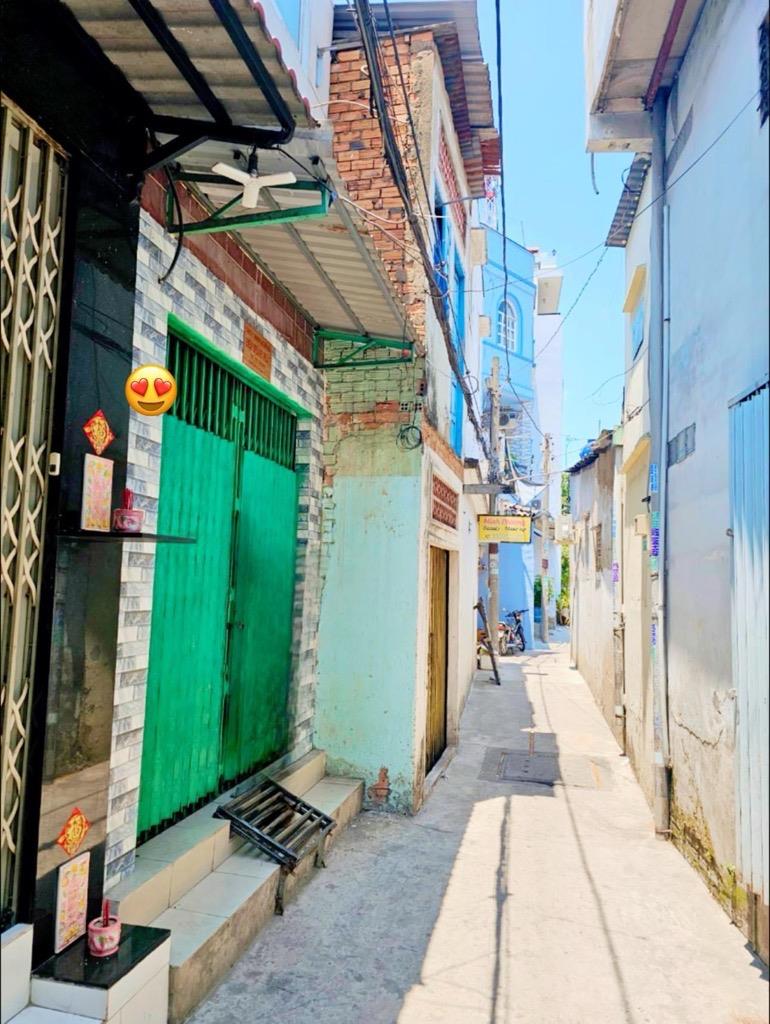 HẺM 3M THÔNG — TRUNG TÂM QUẬN 6 - NGAY VÕ VĂN KIỆT - SÁT MẶT TIỀN. Bán Nhà Võ Văn Kiệt, Phường 7, Quận 6.DT 25m2 x 2