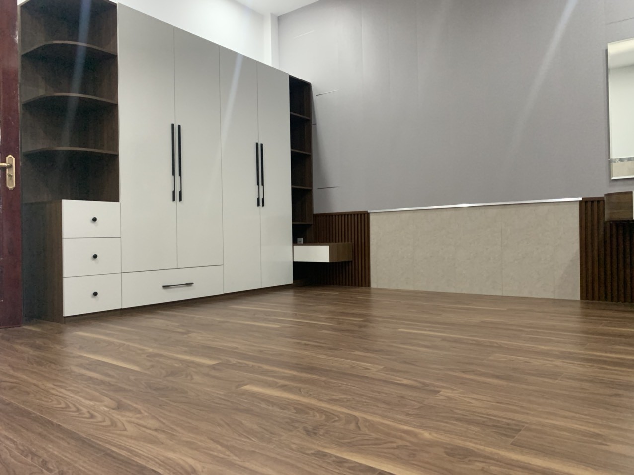 Bán nhà mặt tiền Cao Hồng Lãnh, Ngũ Hành Sơn, 100m2, 3 tầng, giá chỉ 4,3 tỷ