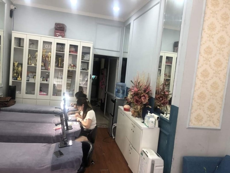 CHO THUÊ NGUYÊN NHÀ MẶT PHỐ NAM ĐỒNG, ĐỐNG ĐA. KD SẦM UẤT