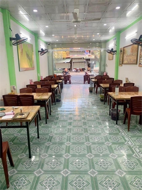 Cho thuê mặt bằng góc ngã 5 Thống Nhất, Đội Cấn, TPVT