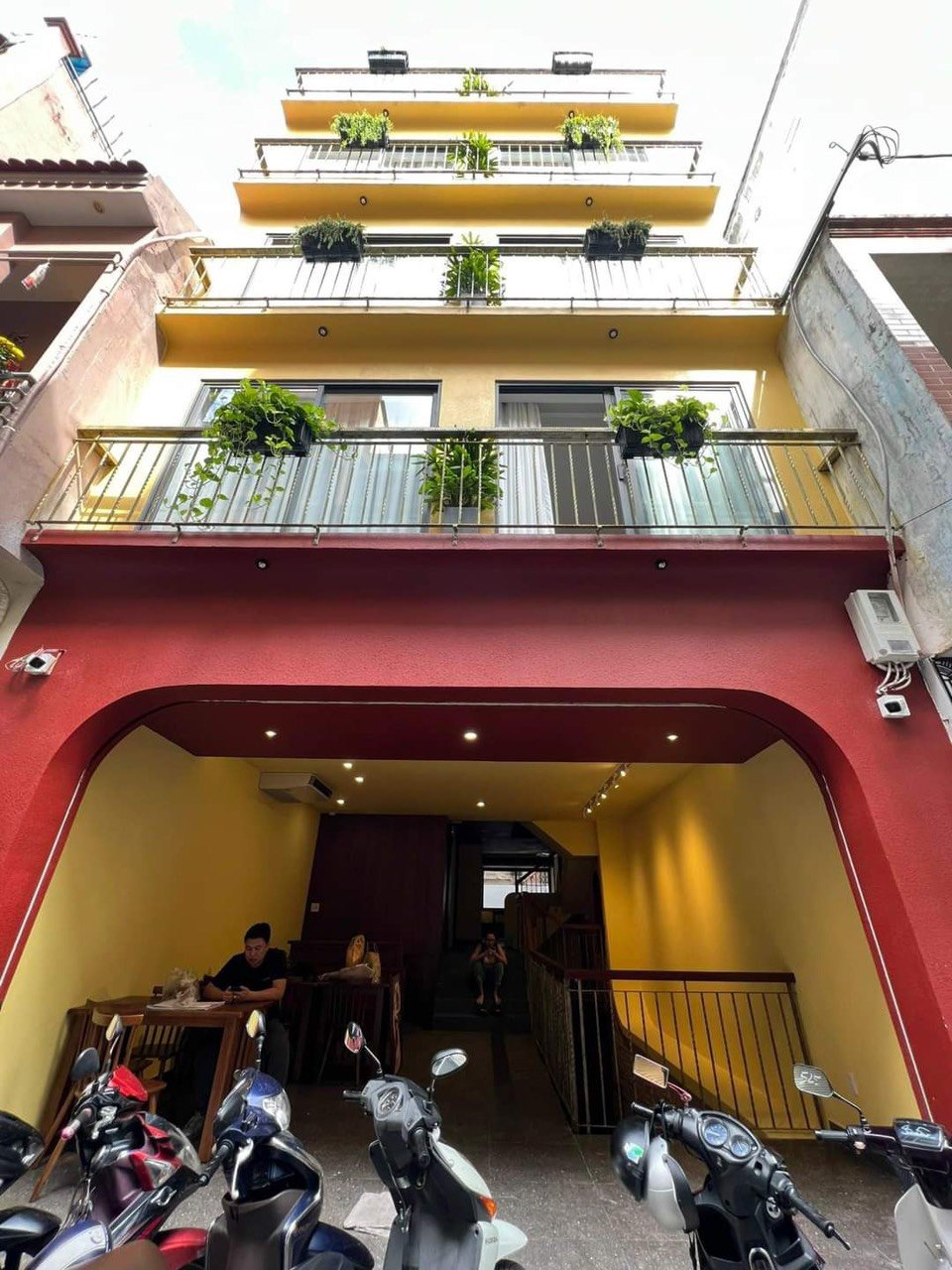 Chính chủ cần cho thuê mặt bằng kinh doanh ngay trung tâm quận 1