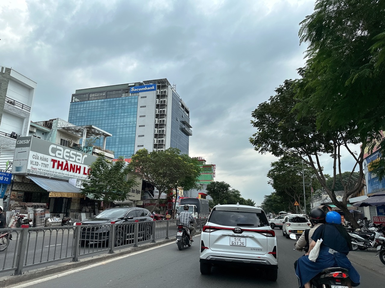 Nhà phố 5 lầu HIẾM hẻm 220 Nguyễn Oanh 92m2 có hầm gần chợ Căn Cứ KD tốt 14 tỷ.