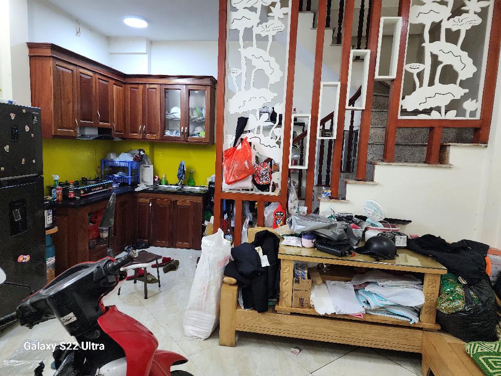 Bán nhà gần Trương Định 4 tầng, 50m ô tô, nhà xây tâm huyết , trước nhà siêu thoáng hơn 3 tỷ