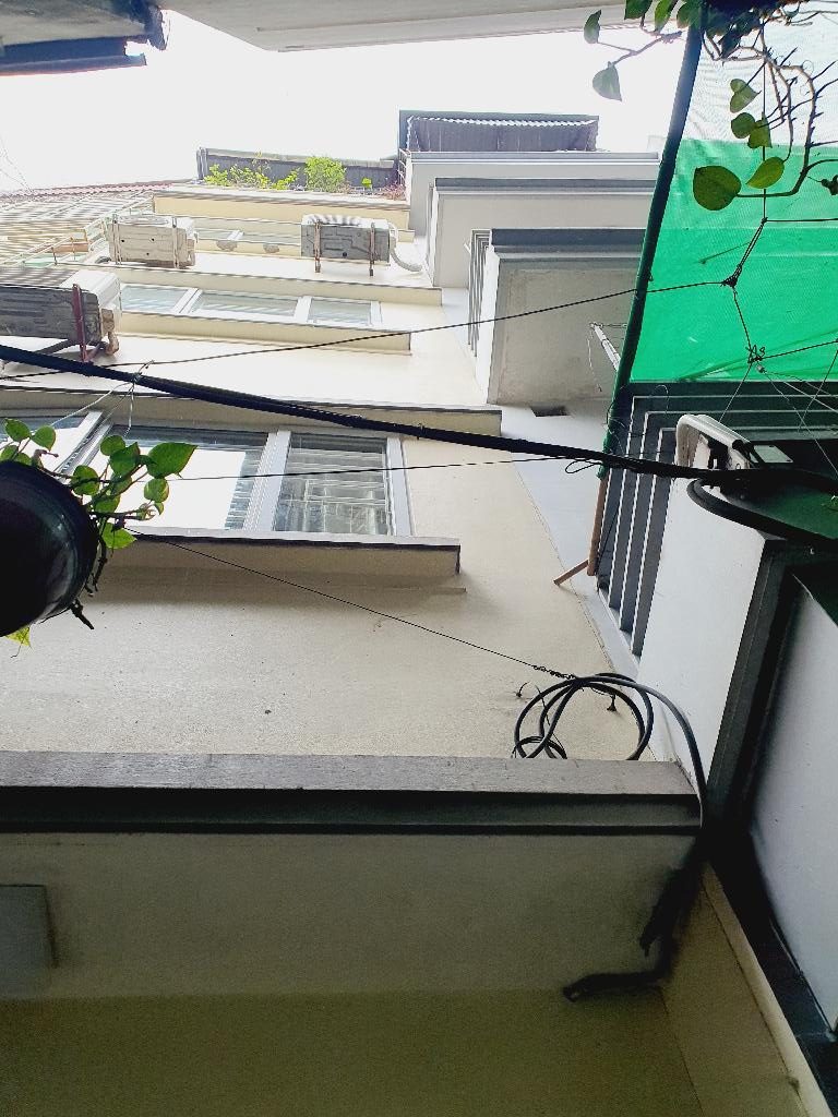 Tây Hồ- 5 tầng mới – 6 ngủ rộng thoáng- Gần phố- Ô Tô- Ngõ nông –Full nội thất- 5.5 tỷ