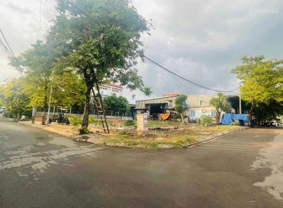 Trung tâm Trâu Quỳ -bán đất 40m2 ngõ oto phố Thành Trung,đường nhựa thông.0982852808