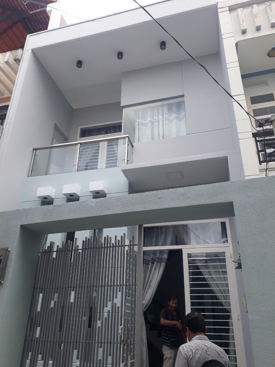 Nhà gấp bán Đường 49, Hiệp Bình Chánh Thủ Đức: 89m2, 3 tầng, 5x18, chỉ: 5.3 tỷ