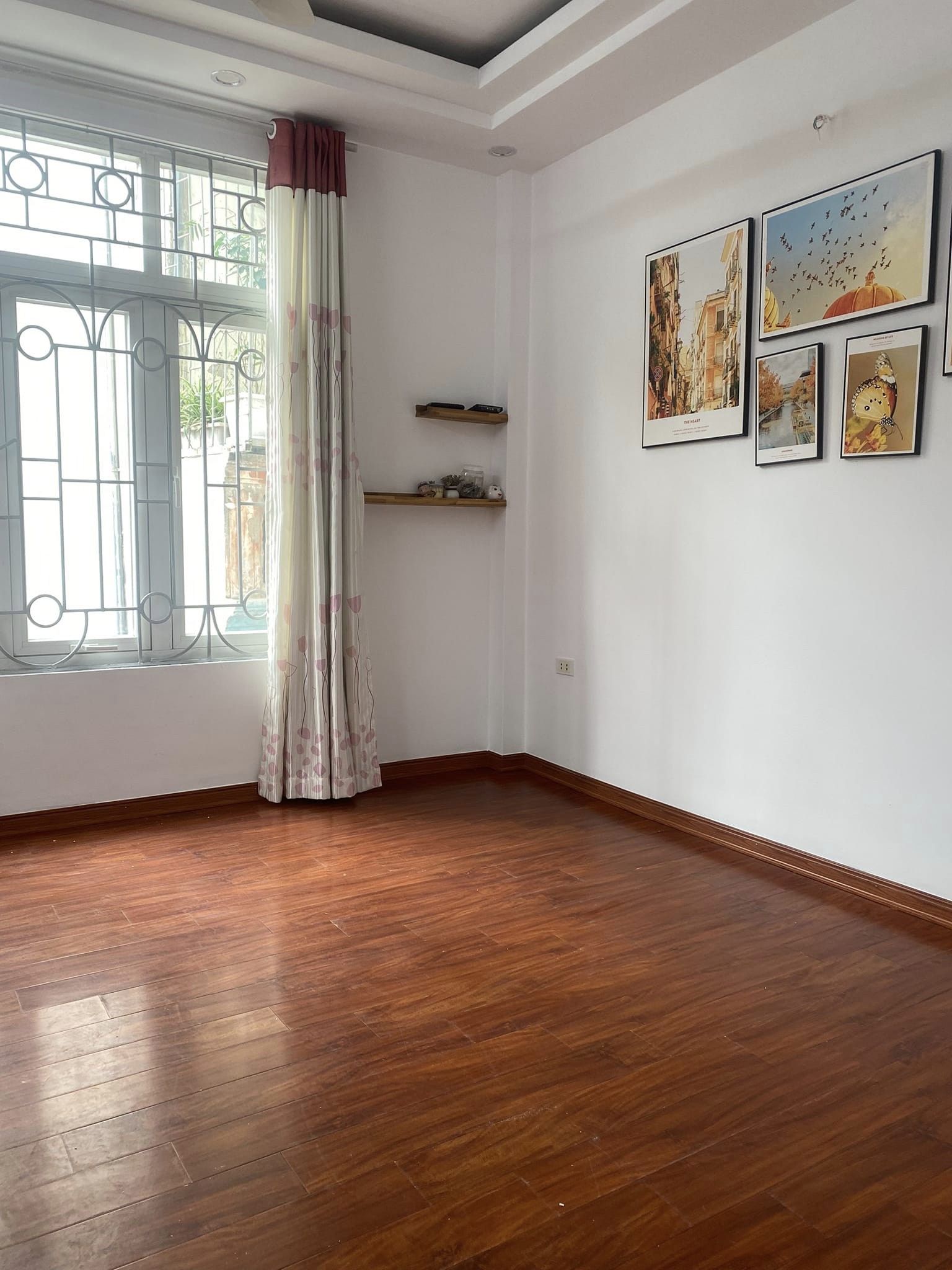 Bán nhà phố Minh Khai, Hai Bà Trưng 36m, 5 tầng. Giá: 4.85 tỷ