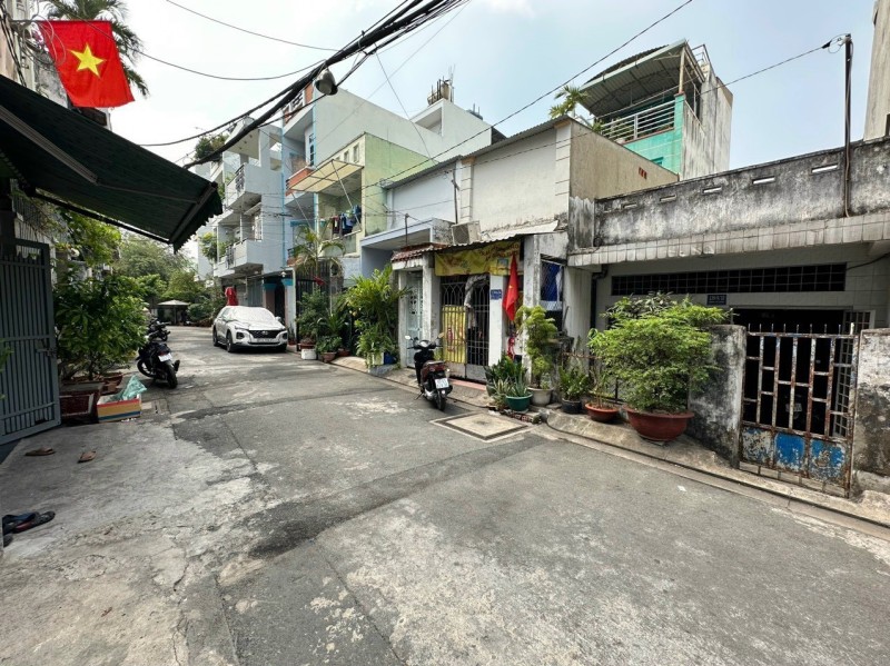 Bán Nhà đường Dương Văn Dương, Tân Phú. 2 Tầng Giá 2,85 Tỷ