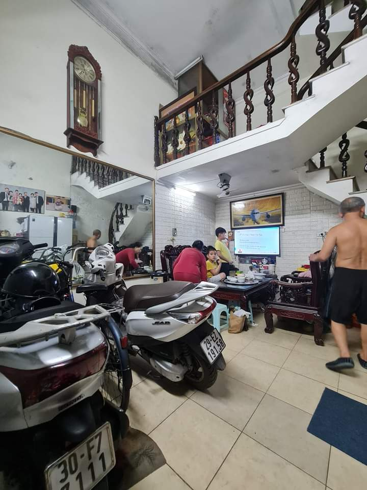 BÁN NHÀ 4 TẦNG NGÕ THỔ QUAN 30M – 4 TẦNG – 3.8 TỶ