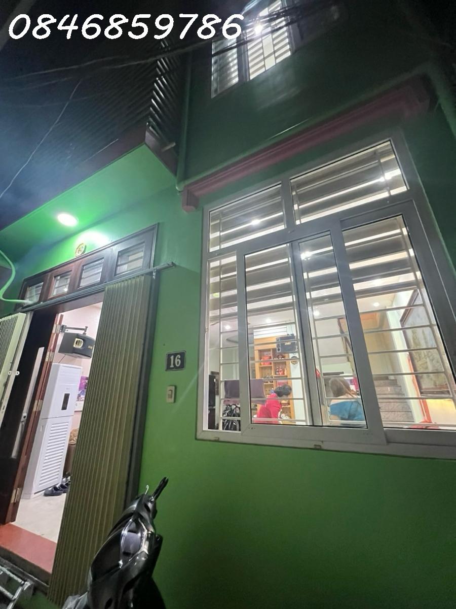 BÁN NHÀ 5 TẦNG ĐÌNH THÔN,FULL NỘI THẤT,SỔ ĐẸP 83m2 x 5T,Giá 7,5 Tỷ-0846859786