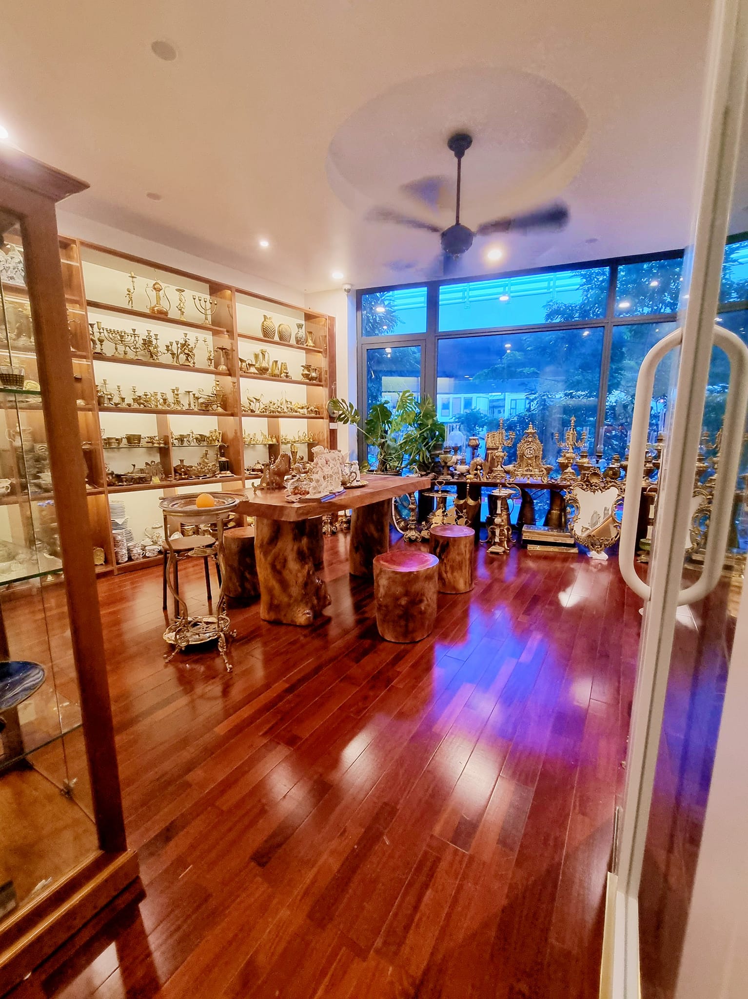 Bán nhà MP Minh khai, 36m2, 6 tầng, mt 5m, thang máy, 18,5 tỷ có TL