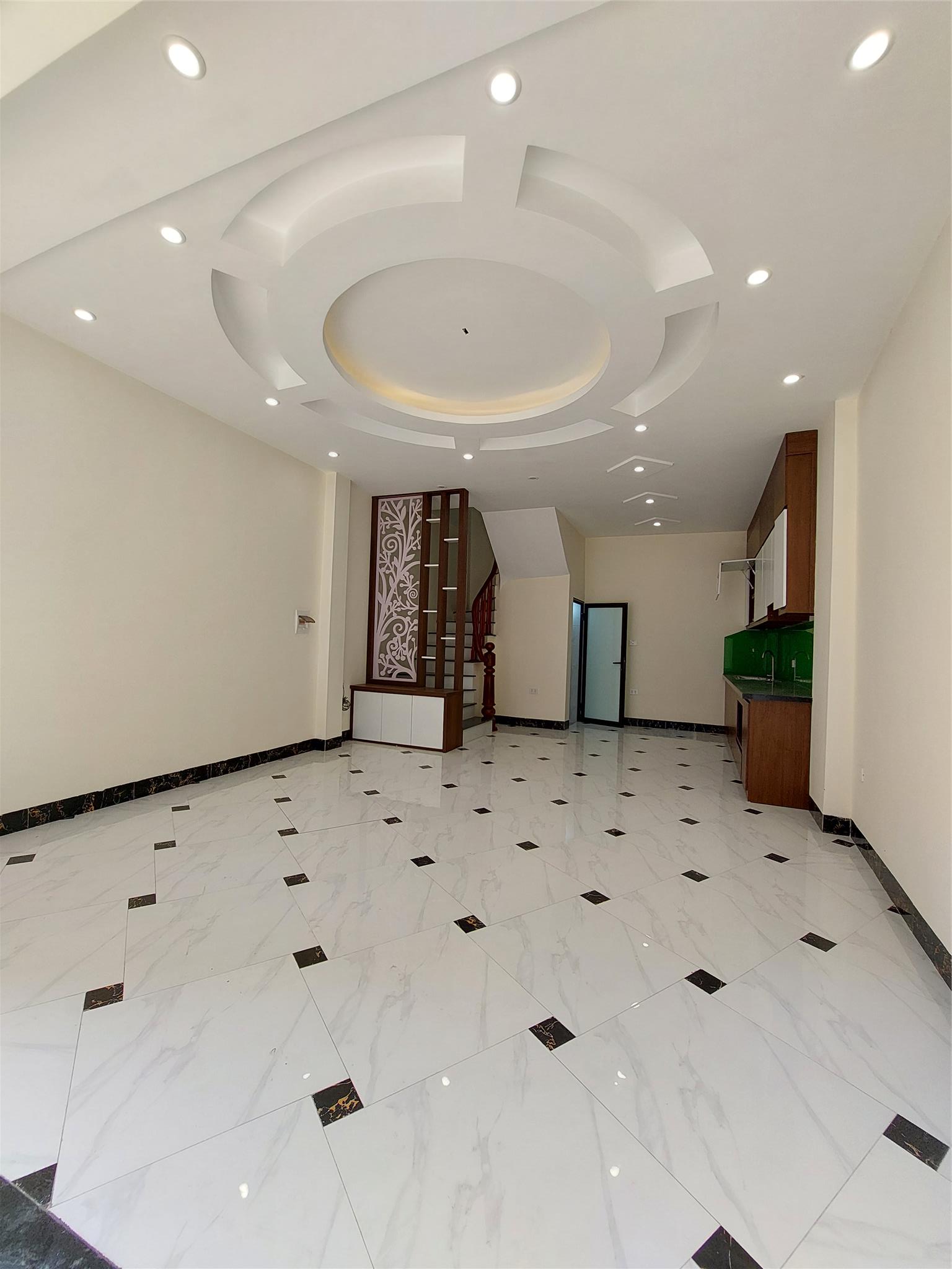 Chỉnh nhỉnh 4 tỷ có ngay nhà mới ĐH Công Nghiệp, ô tô, 4 PN