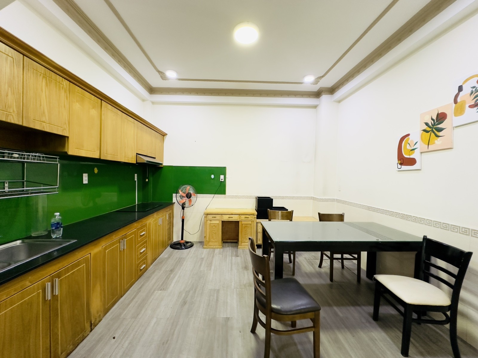 bán nhà hẻm xe hơi 7 chỗ thông phường 9 Gò Vấp gần 50m2 - 4 tầng chỉ nhỉnh 6 tỷ tí