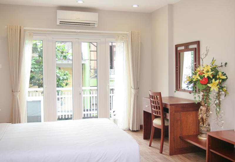 Khách Sạn Phường Hàng Gai 55M2 8 Tầng 42.7 Tỷ MT 3.7M Kinh Doanh