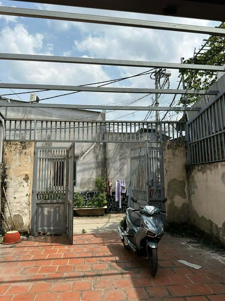 Bán nhà rộng đẹp đường Liên khu 4-5, Bình Tân, 2 tầng, 5x25, HXH, 3x tỷ