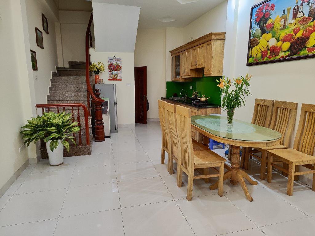 Nhà Phúc Đồng 30m2, 4 tầng , nhà đẹp ngõ thông, nở hậu, gần hồ điều hoà.