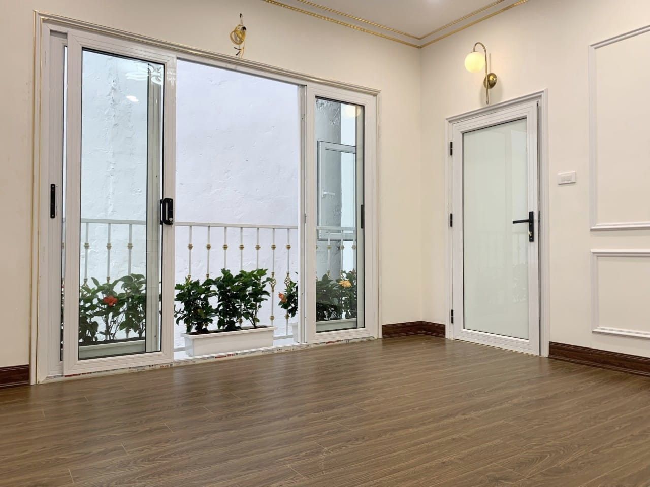 BÁN NHÀ NGÕ 160 TÂY SƠN, QUẬN ĐỐNG ĐA HÀ NỘI, DIỆN TÍCH 61M, MẶT TIỀN 4,5M , 5 TẦNG, GIÁ CHỈ 12 TỶ