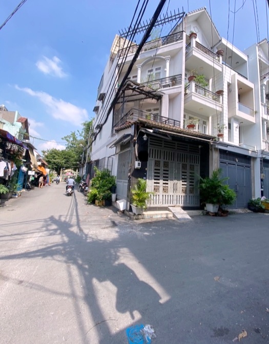 Bán MBKD Lô Góc 4 Tầng 4,4M×15 Quang Trung Hơn 6 Tỷ Gò Vấp