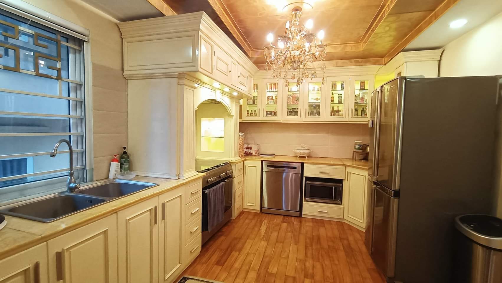 BÁN NHÀ VŨ MIÊN 52M2 8 TẦNG 5.6M MT 21 TỶ GIÁ CHÀO TÂY HỒ KINH DOANH DÒNG TIỀN ỔN ĐỊNH