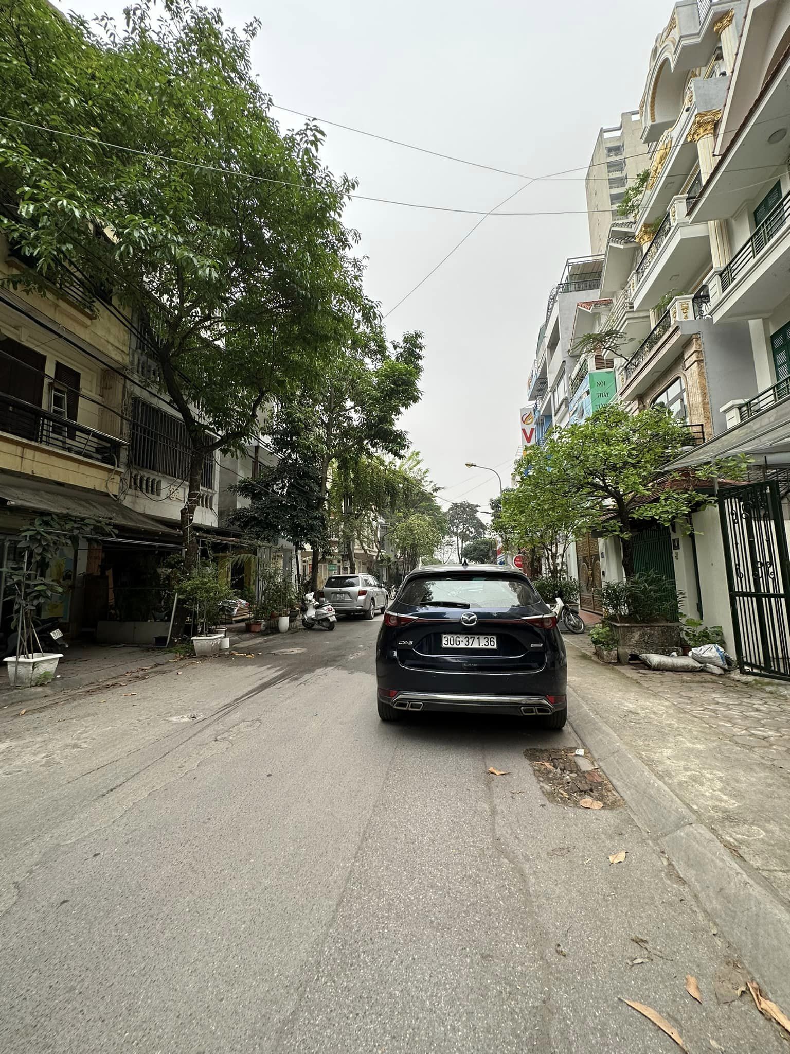 Bán Nhà Phố Nghĩa Đô Quận Cầu Giấy. 64m Nhỉnh 22 Tỷ. Cam Kết Ảnh Thật Mô Tả Chính Xác. Chủ Cần Bán Nhanh. 1411