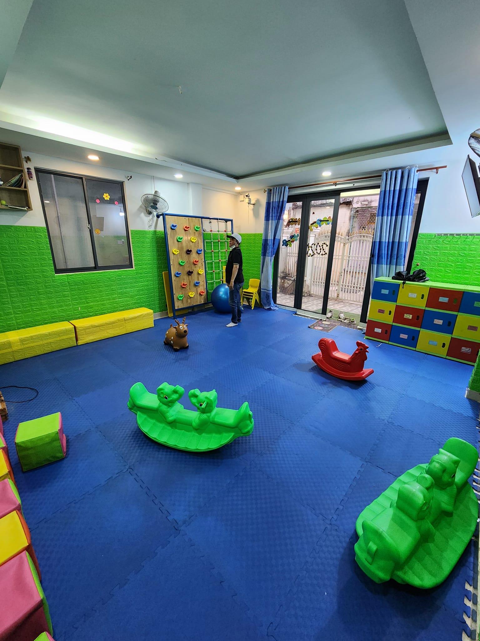 Bán nhà Tô Ngọc Vân P.Linh Đông Tp.Thủ Đức DT 99m2(6x16.5m 2 tầng) Hiếm chỉ 4.27Tỷ.