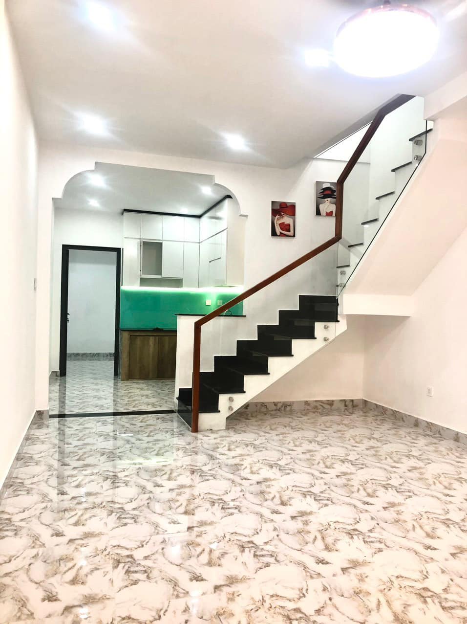 TÂN PHÚ - THÍCH HỢP MUA KINH DOANH - DT 73M2 - GIÁ CHỈ NHỈNH 5 TỶ CÓ THỂ THƯƠNG LƯỢNG