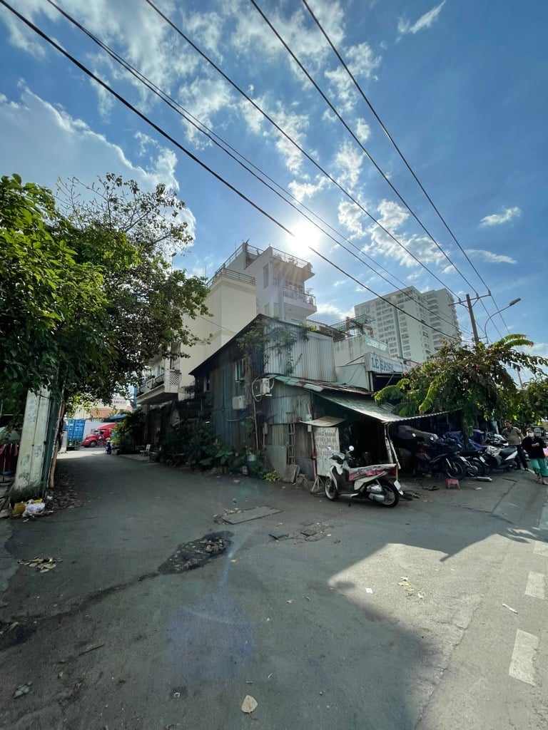 Diện tích thực tế sử dụng 110m2, Mặt Tiền ngang 7,1m, 4 Tầng