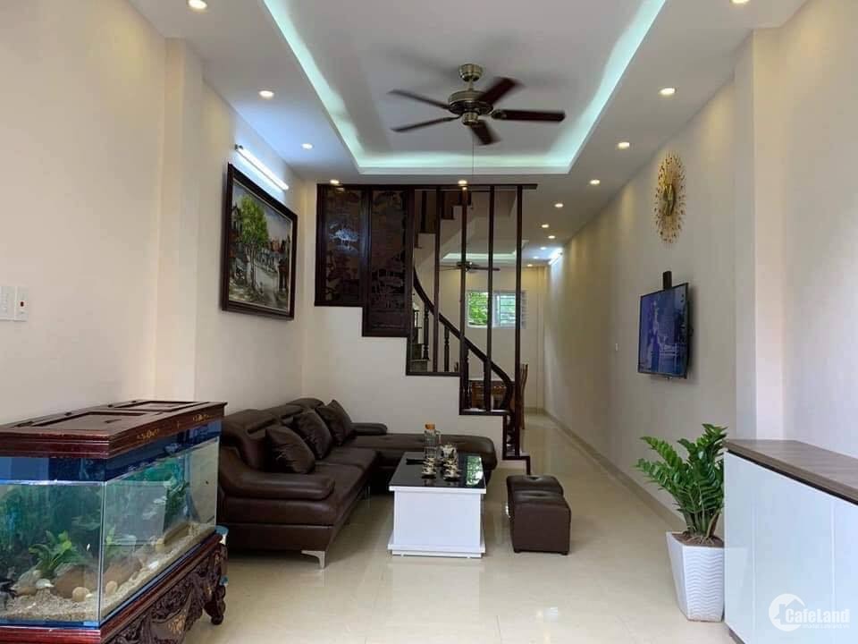 Phân lô Chùa Quỳnh 52m2 chỉ 5,7 tỷ, mặt ngõ thông, nhà 3 tầng 3 mặt thoáng vĩnh viễn