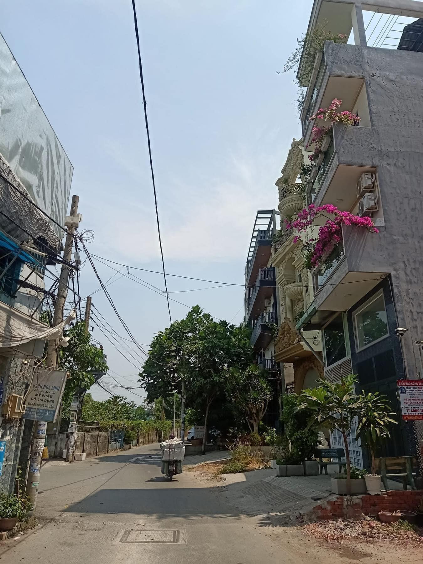 CẦN BÁN GẤP NHÀ 3 TẦNG - PHẠM VĂN CHIÊU - P14 - GÒ VẤP. 48M2 ( 4 X 12 ) GIÁ CHỈ 4,88 TỶ.