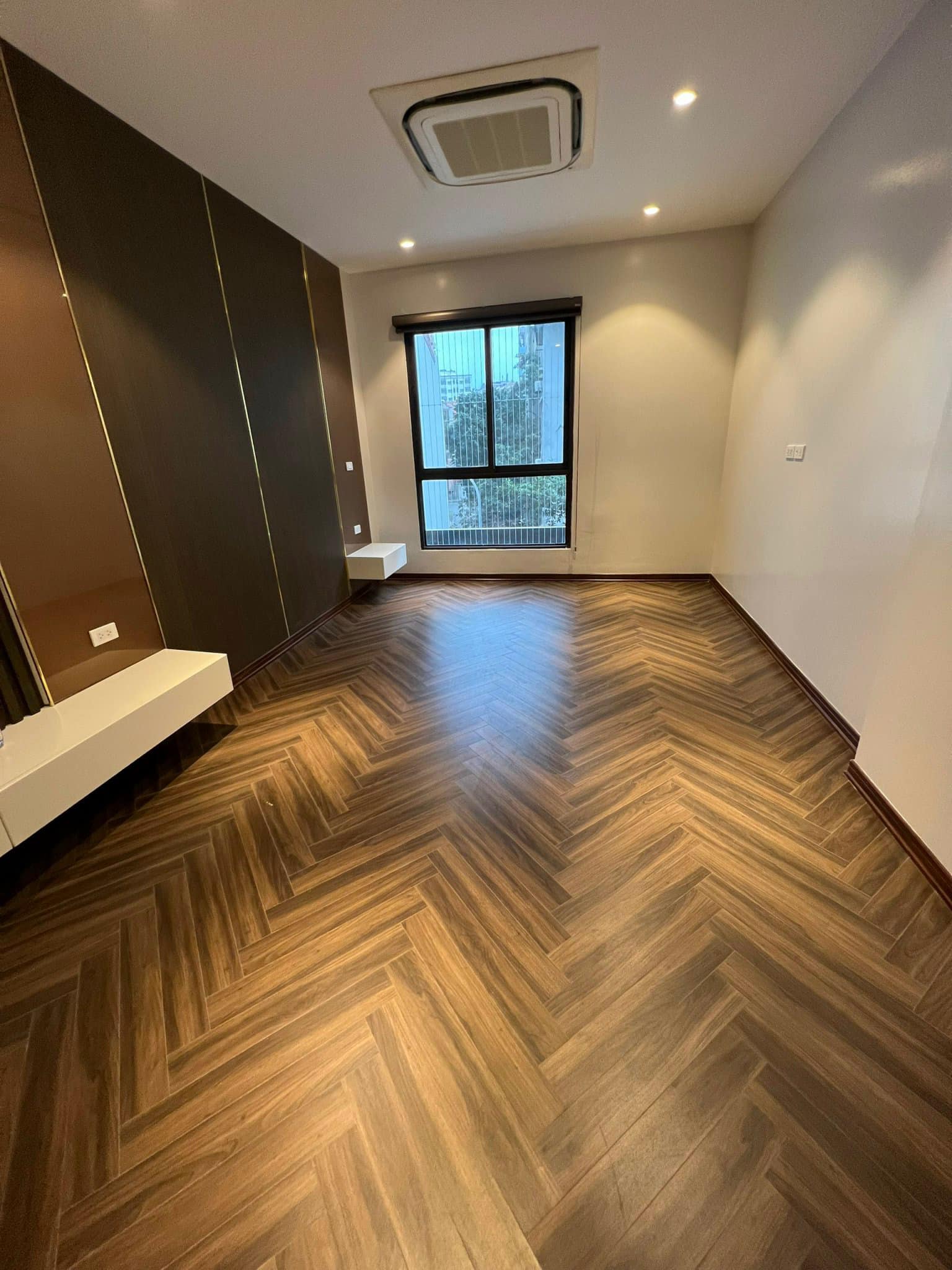 Hiếm ! Biệt Phủ Mặt Phố Trần Phú Điện Biên 220M2 6 Tầng 1 Hầm MT 12M 130 Tỷ