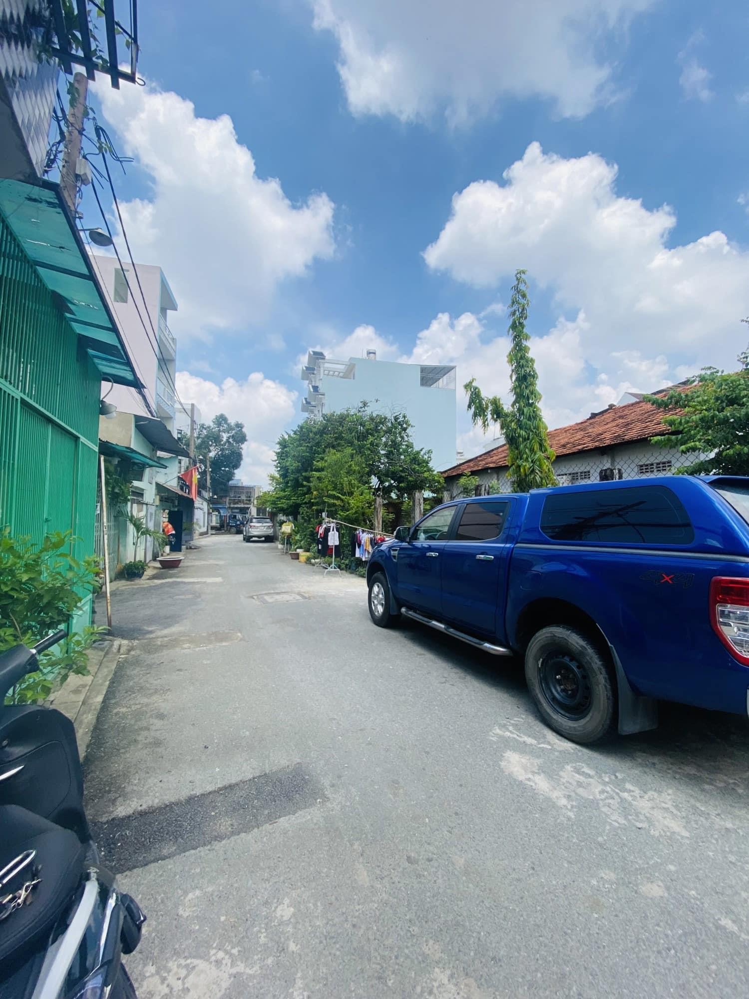 GIẢM 600 TRIỆU, GIÁ CHÀO MỚI 7,2 TỶ. ❤️❤️CỐNG LỠ - P15 - TÂN BÌNH - HẺM 6M XE HƠI TRÁNH - 80M2 - OTO NGỦ NHÀ - VUÔNG