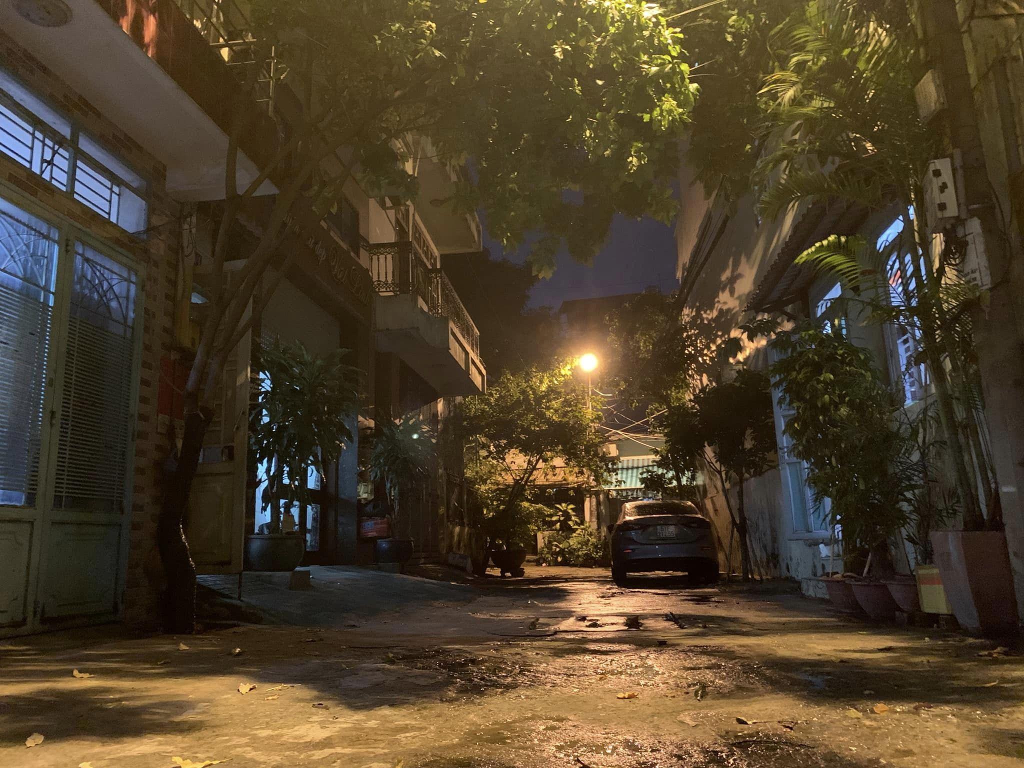 VÍP HẺM XE HƠI NGỦ TRONG NHÀ - NGUYỄN VĂN CÔNG, NGUYỄN KIỆM - P3 - BỆNH VIỆN 175 - XD 5 TẦNG - 62M2 ( 4 x 15) GIÁ CHỈ