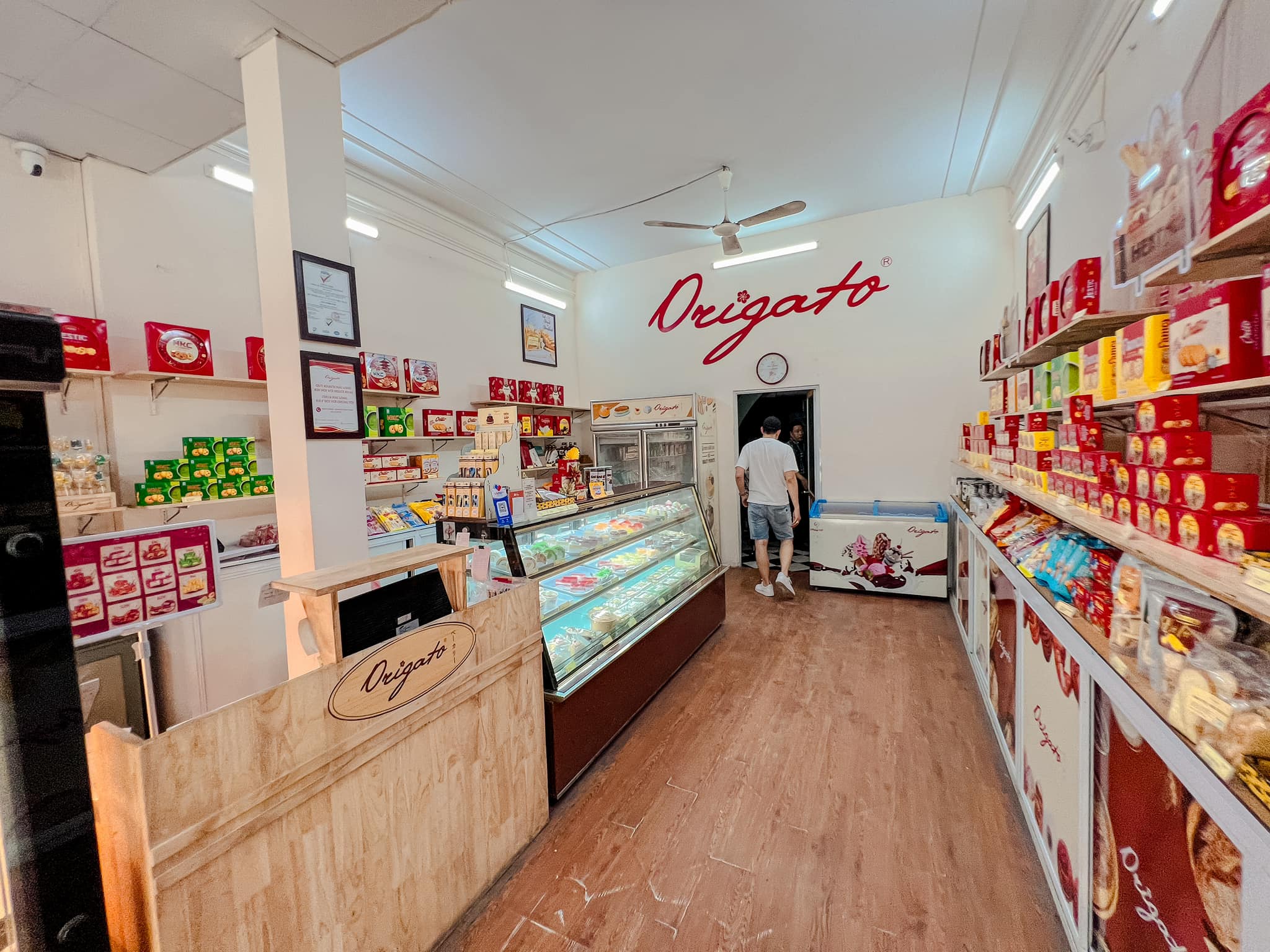 Bán Nhà Mặt Phố Hàng Buồm 290M2 Mặt Tiền 9M -120 Tỷ -KHÔNG BẢO TỒN